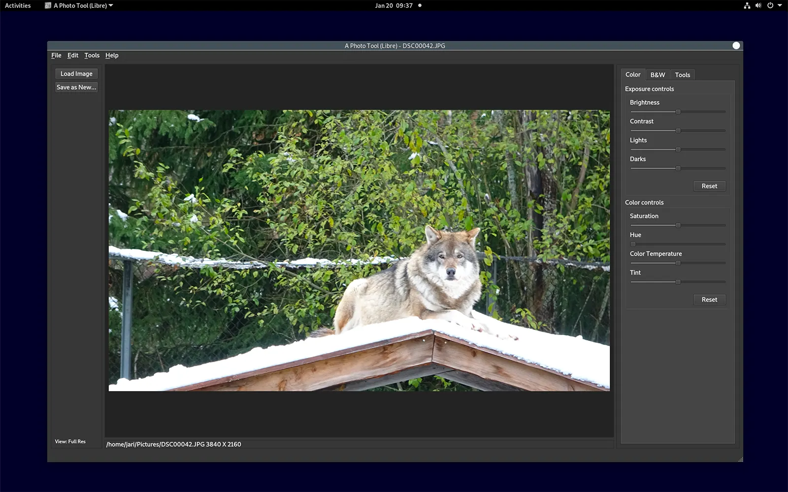 A Photo Tool (Libre) on Gnome desktop